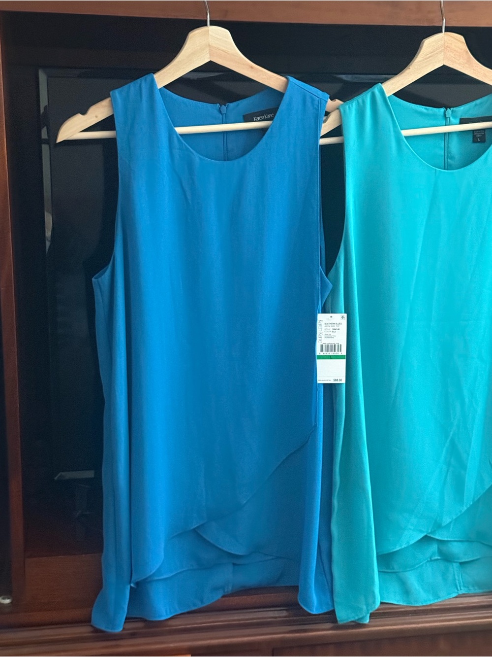 Karen Kane blue & Teal Tunic Tops